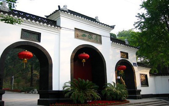 清涼山公園 、監(jiān)控報警系統(tǒng)