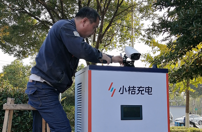 南京某小區(qū)停車場充電樁安防工程